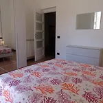 Casa Jacopo 50 Mt Dal Mare Апартаменты *